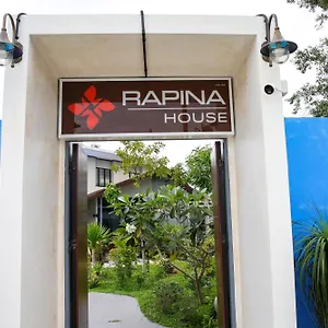 Homestay Rapina House